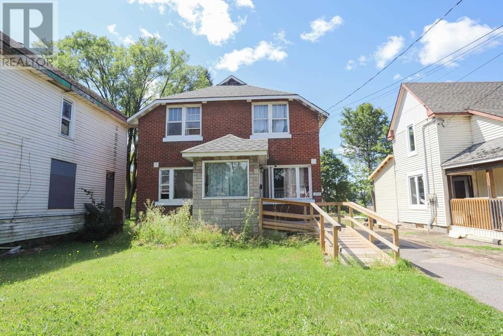 239 Wellington St, Sault Ste. Marie