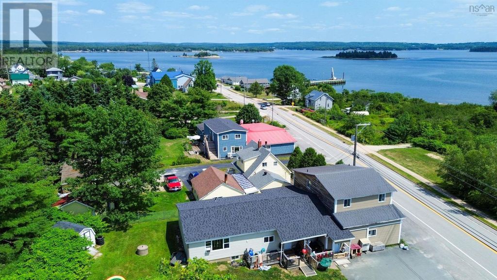 6452 Highway 3, Western Shore