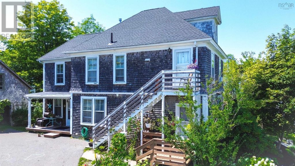28 St. Andrews Street, Bridgewater