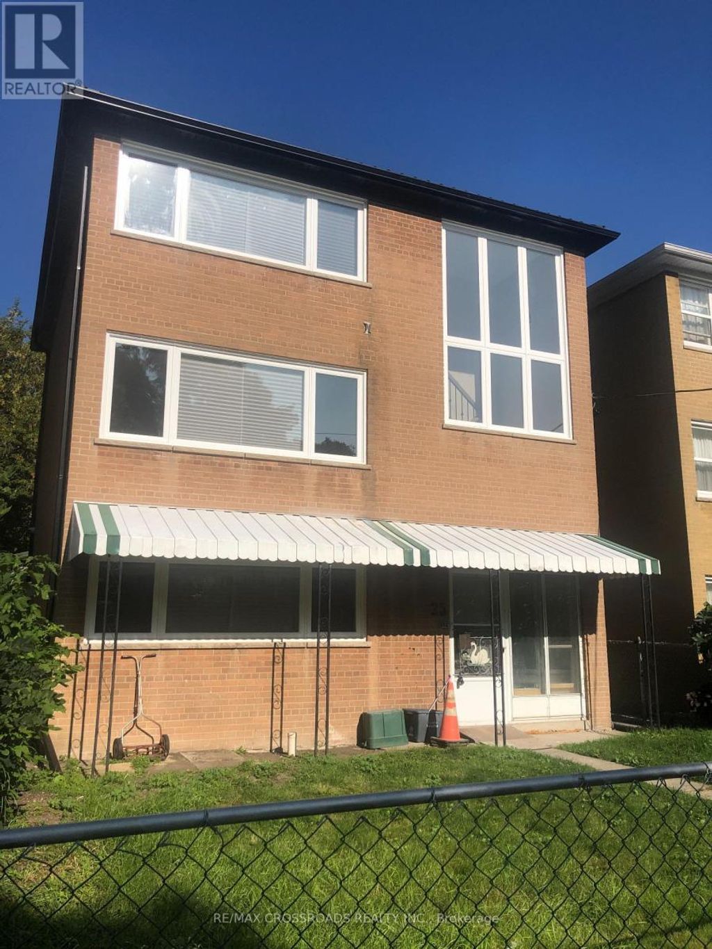 1 - 25 Glenside Avenue, Toronto (greenwood-Coxwell)