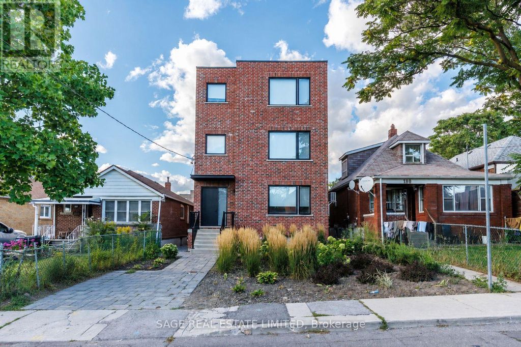 Lower - 182 Cameron Avenue, Toronto (keelesdale-Eglinton West)