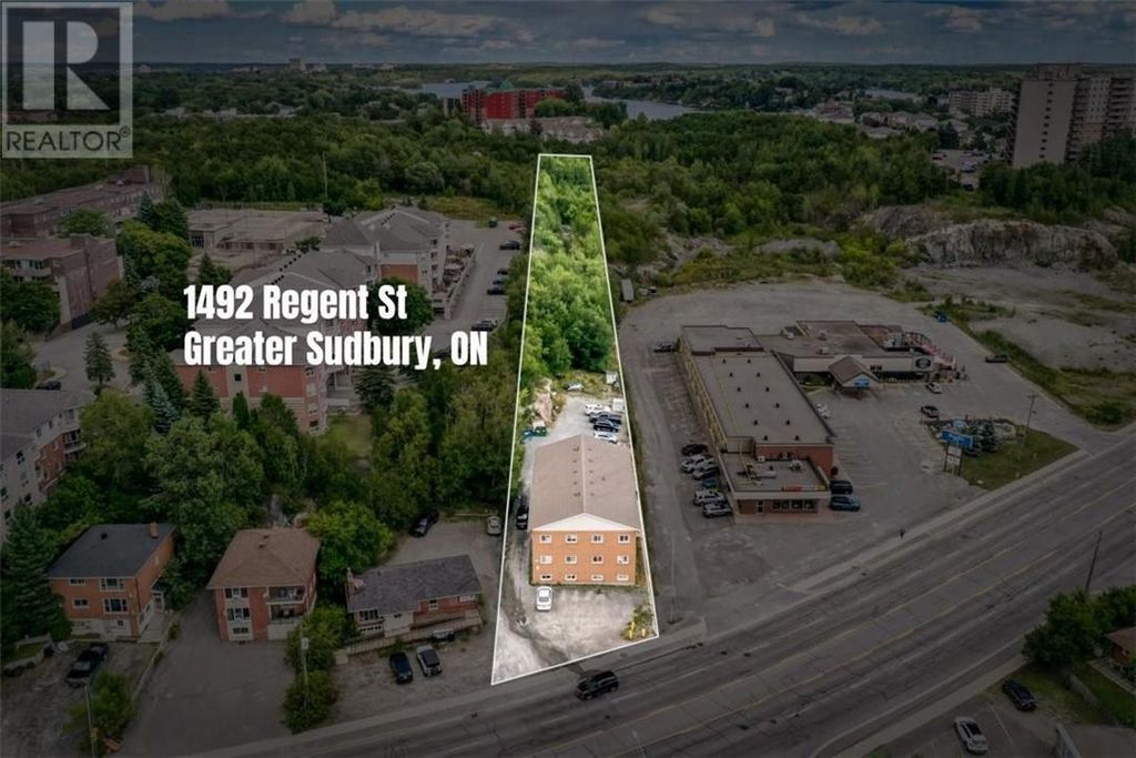 1492 Regent Street, Greater Sudbury