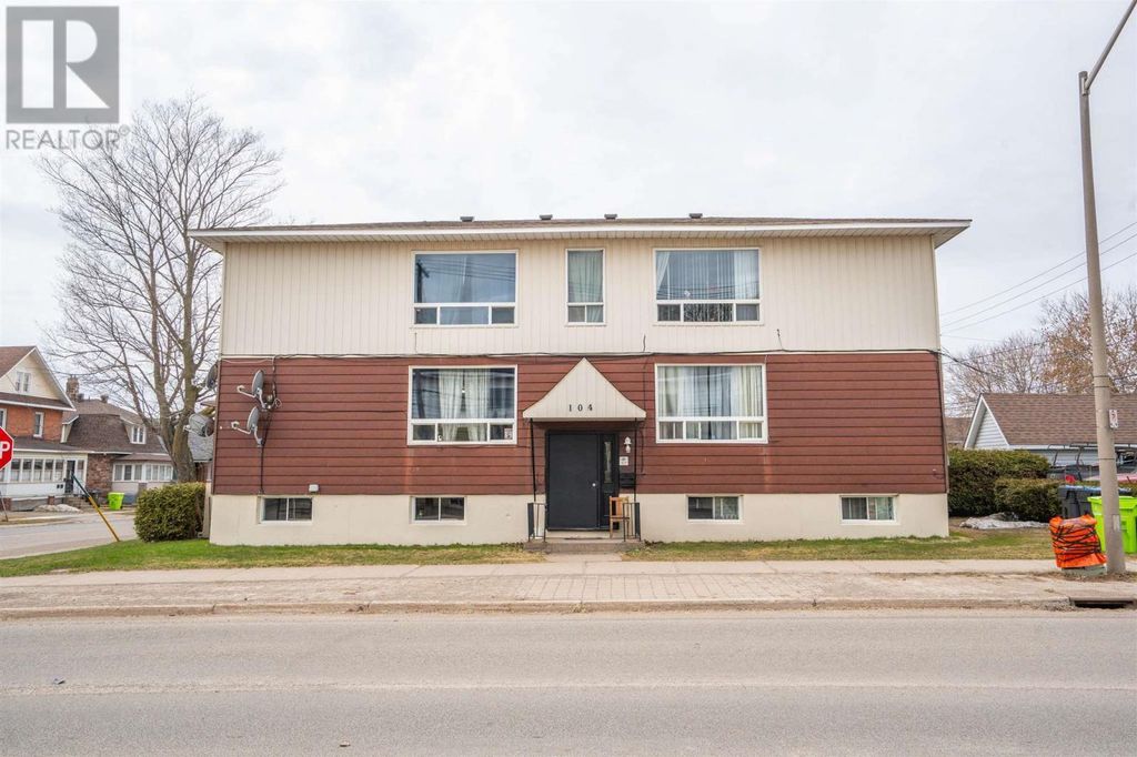104 Albert St, Sault Ste. Marie