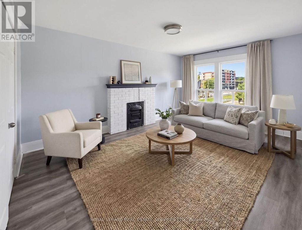 8 - 8 Ottawa Street N, Hamilton (crown Point)