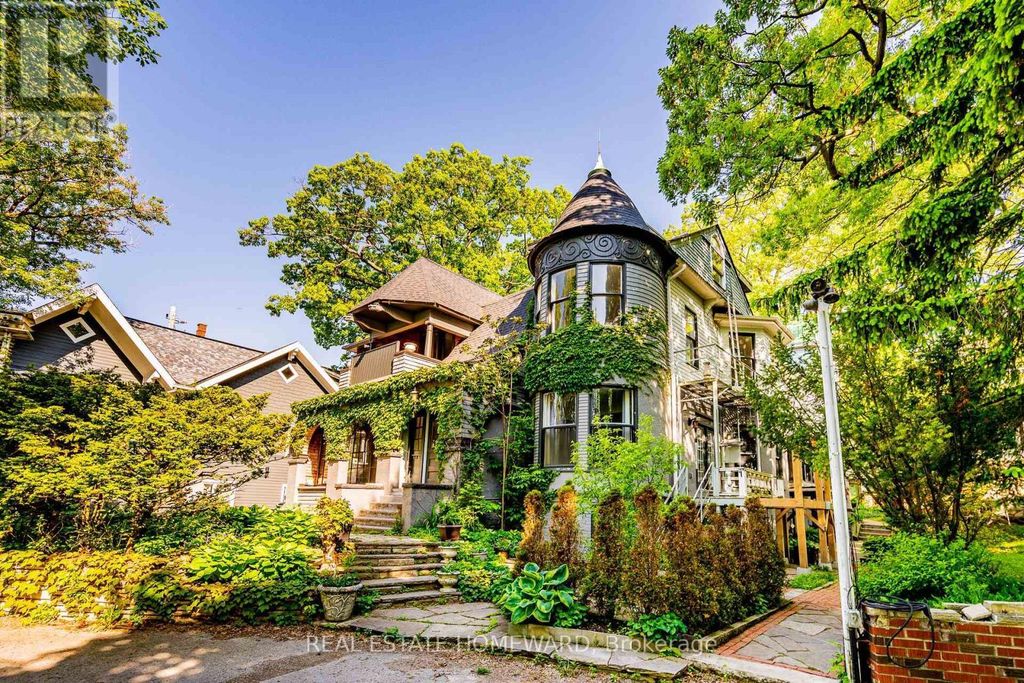 3025 Queen Street E, Toronto (birchcliffe-Cliffside)
