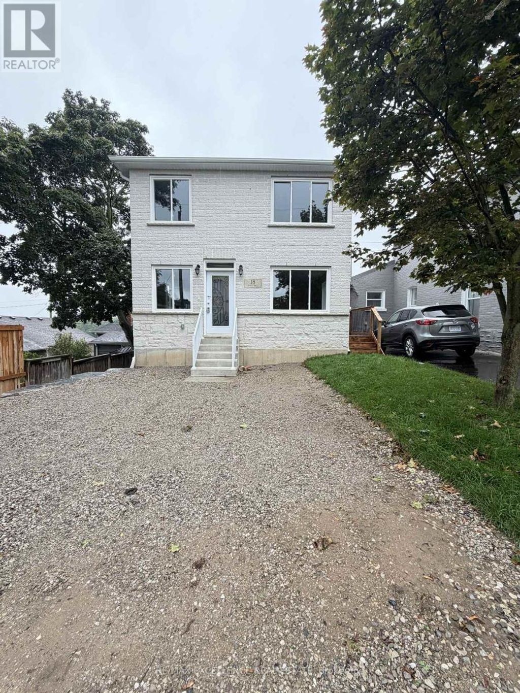 18 Huff Avenue, Brantford