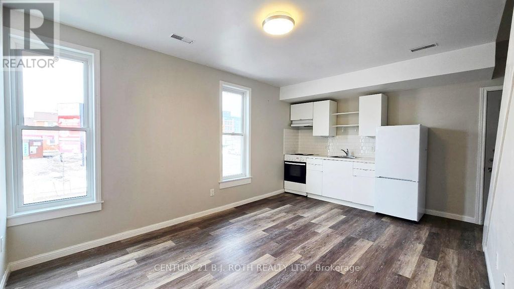 4 - 44 Front Street S, Orillia
