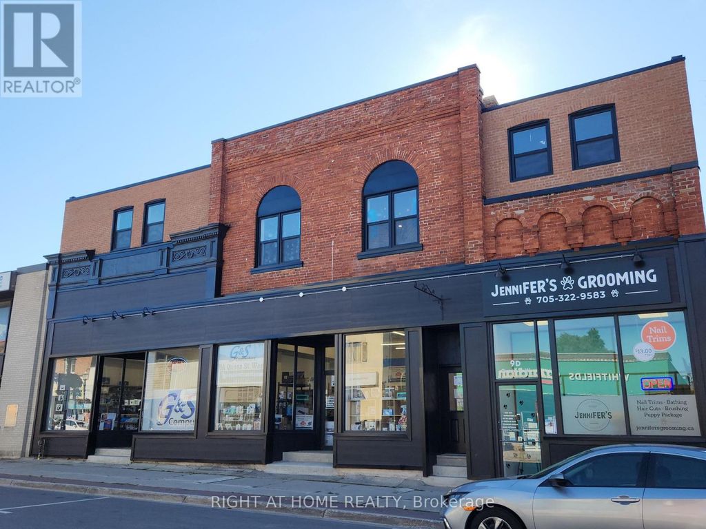 201 - 9 Queen Street W, Springwater (elmvale)