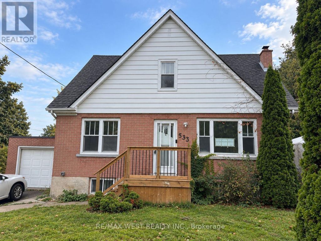 Lower Level - 533 Courtland Avenue E, Kitchener
