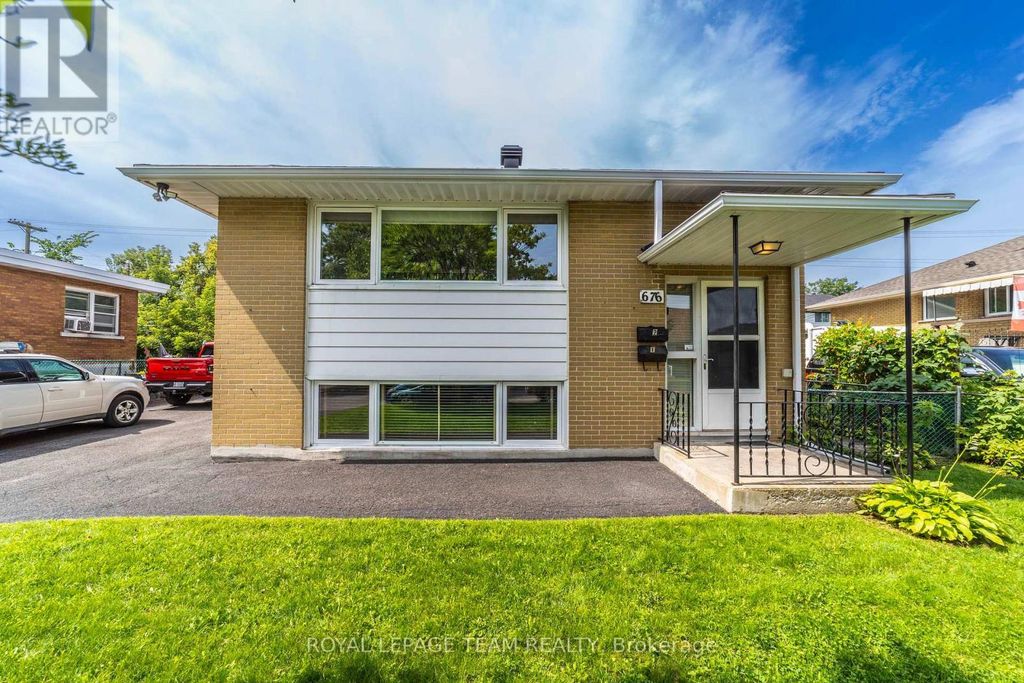 1 - 676 Borthwick Avenue, Ottawa