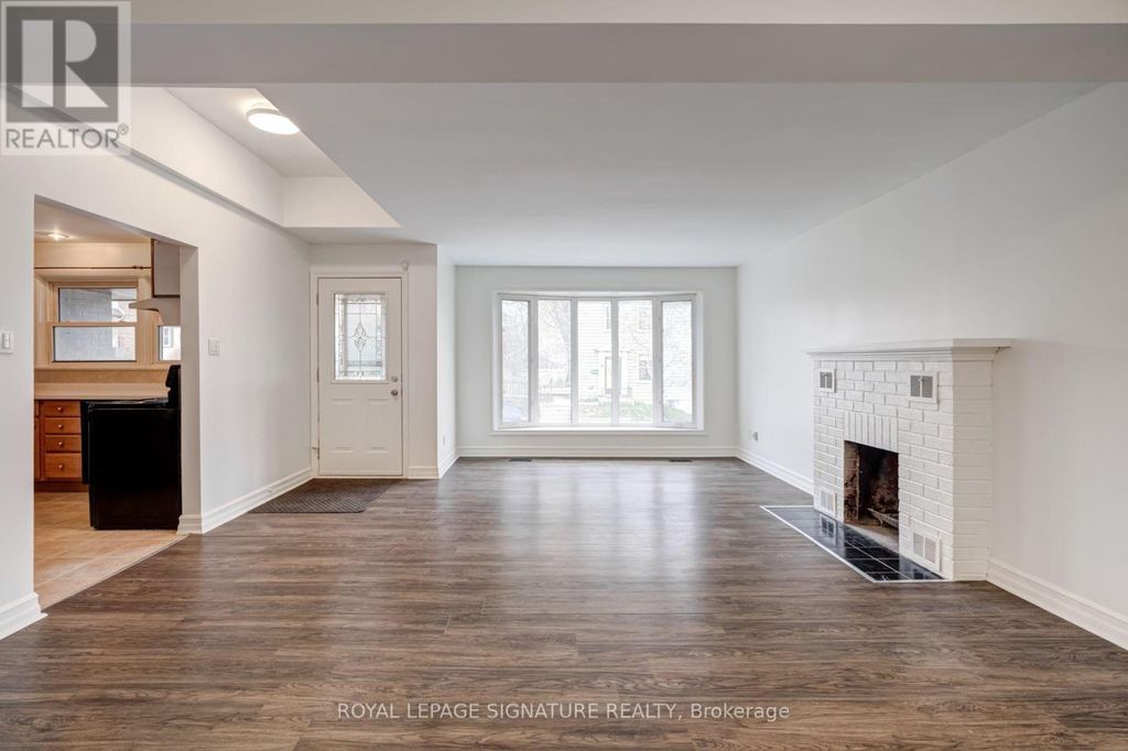 Main - 22 Drury Lane, Barrie (codrington)