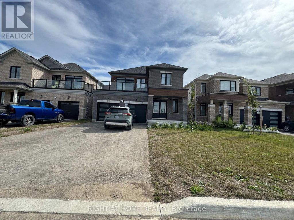 # B - 60 Debois Street, Kawartha Lakes (lindsay)