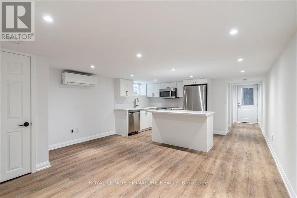 Lower Level - 184 Millwood Road, Toronto (mount Pleasant West)
