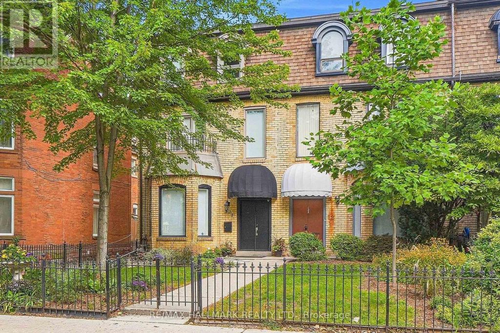 10 Earl Street, Toronto (north St. James Town)