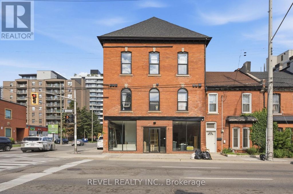 45 Wellington Street N, Hamilton (beasley)