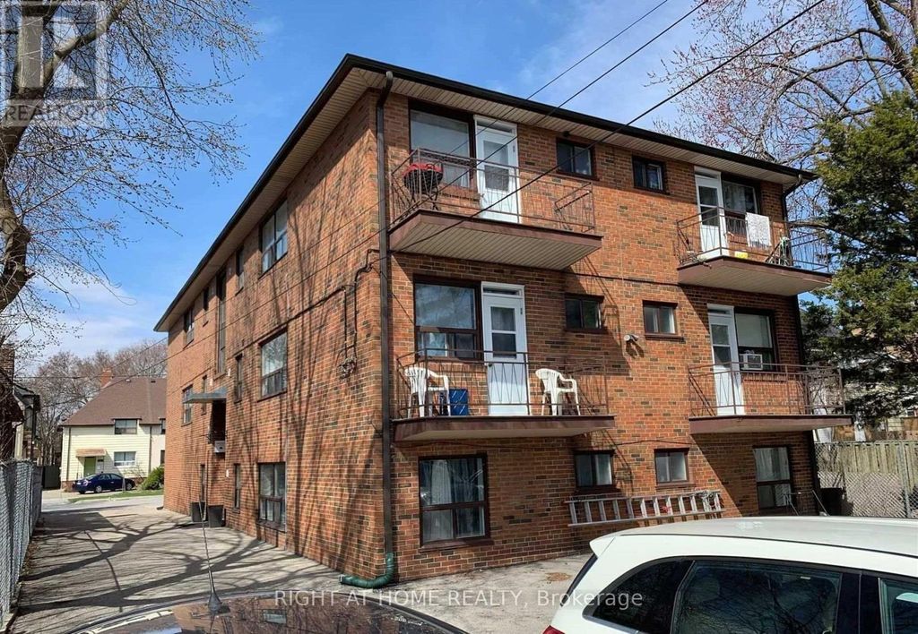 10 - 115 Eighth Street, Toronto (new Toronto)