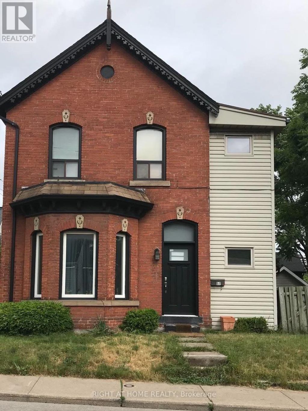 57 Locke Street S, Hamilton (strathcona)