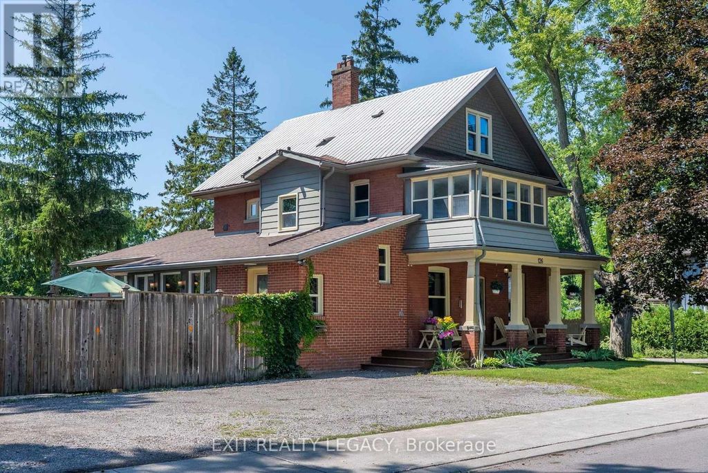 126 Temperance Street, Aurora (aurora Village)