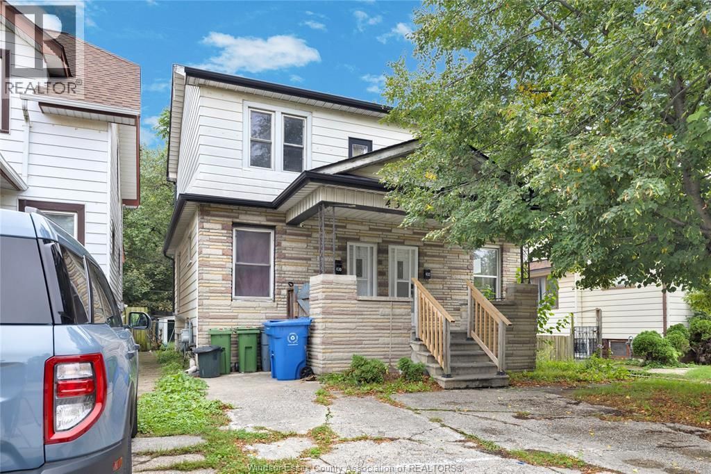 430-432 Campbell, Windsor