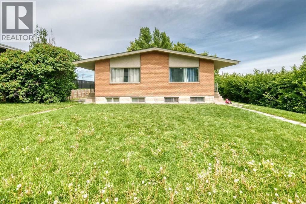 416 & 418 33 Avenue Ne, Calgary