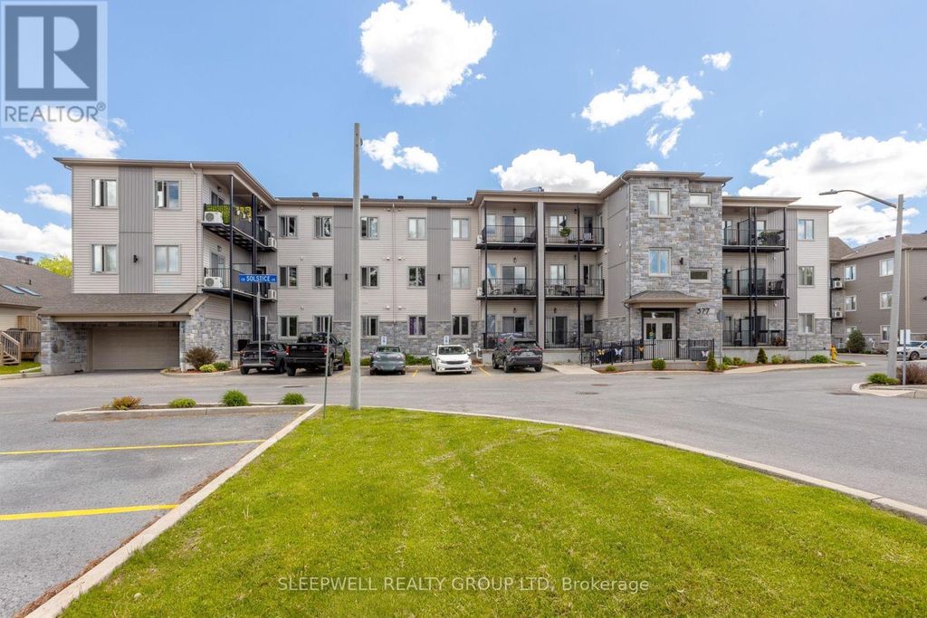 204 - 377 Solstice Crescent, Russell