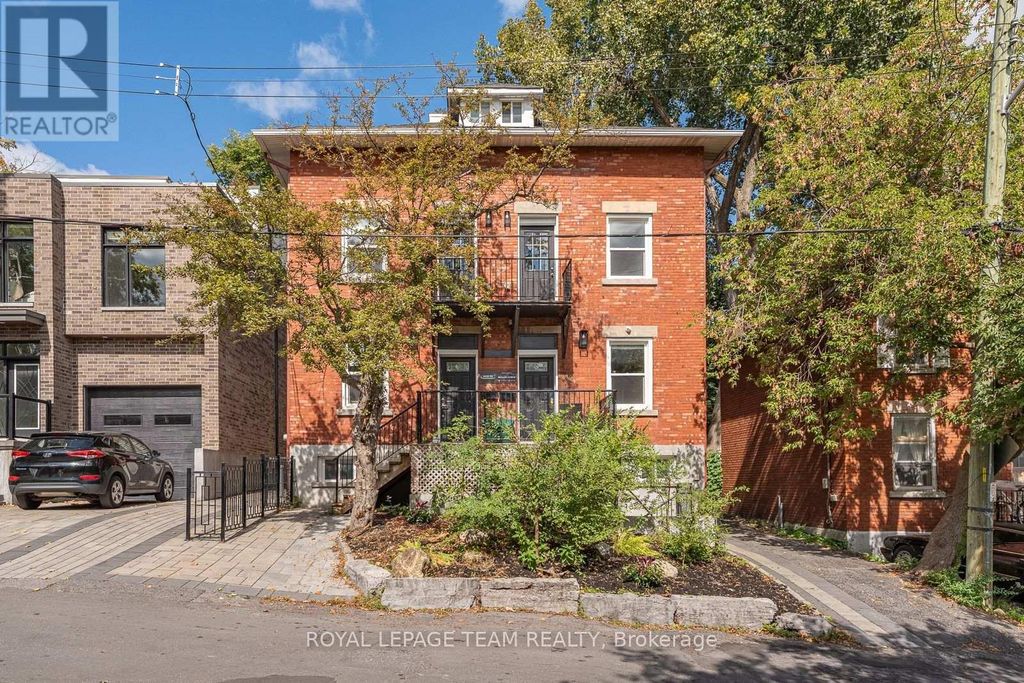 447 - 449 Green Avenue, Ottawa