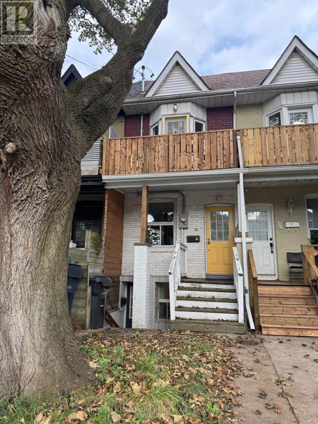 Main Floor - 57 Hiawatha Road, Toronto (greenwood-Coxwell)