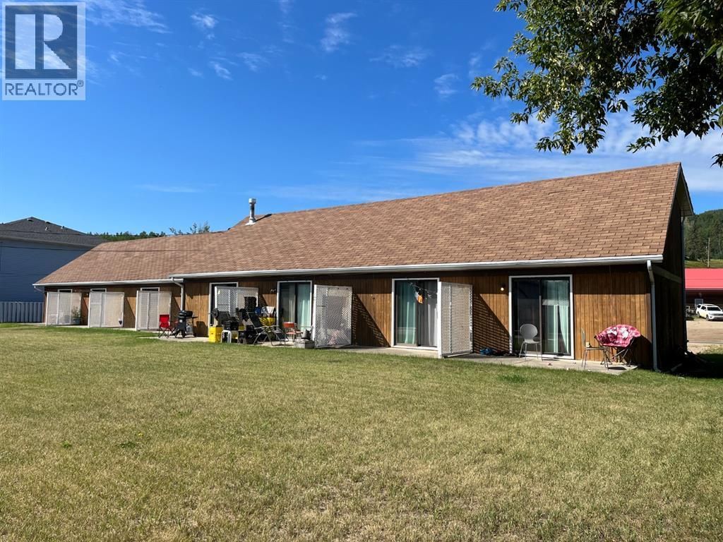 10413 89 Street, Peace River