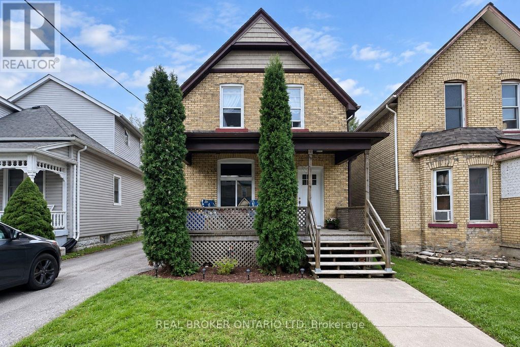 31 Myrtle Street, St. Thomas