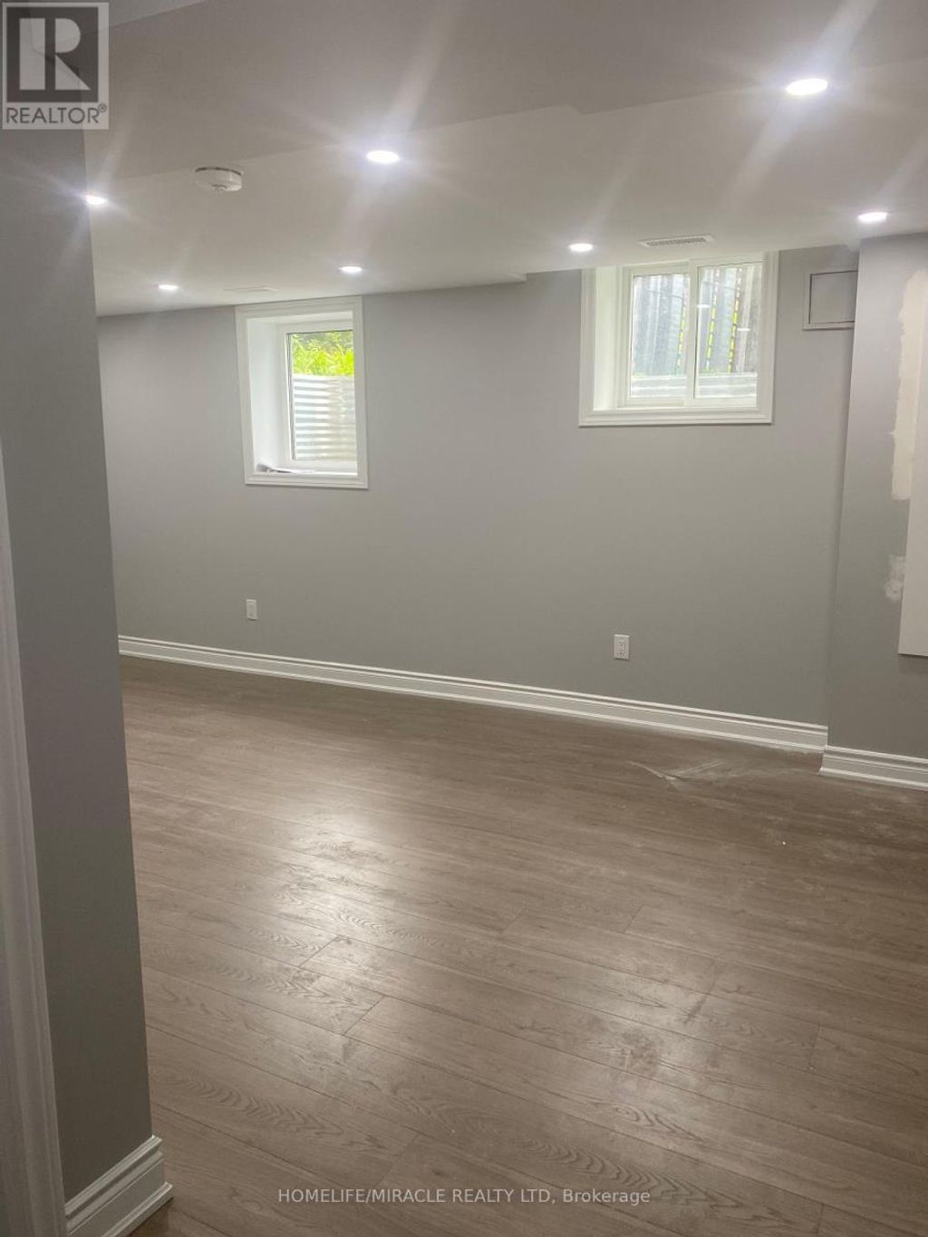 Bsmt - 53 Parkside Drive, Brampton (brampton South)