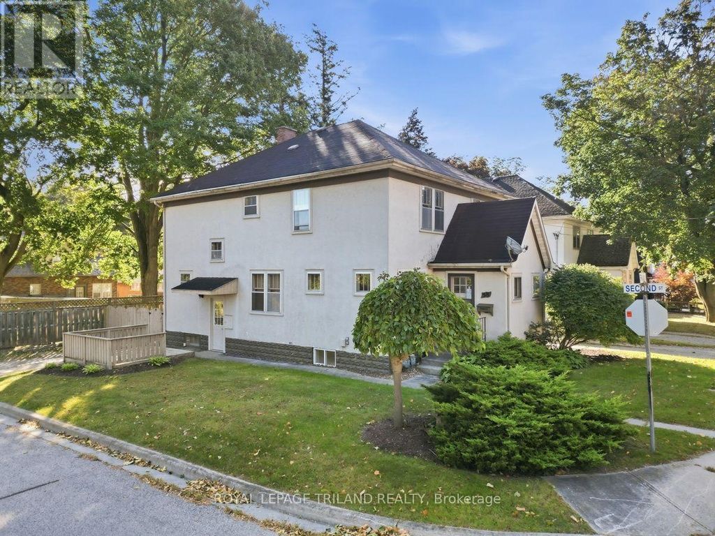 56-58 Frank Street, Tillsonburg