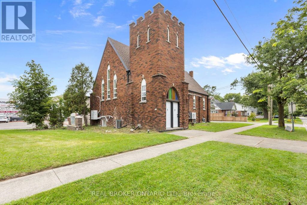 3 - 120 Thorold Road, Welland (n. Welland)