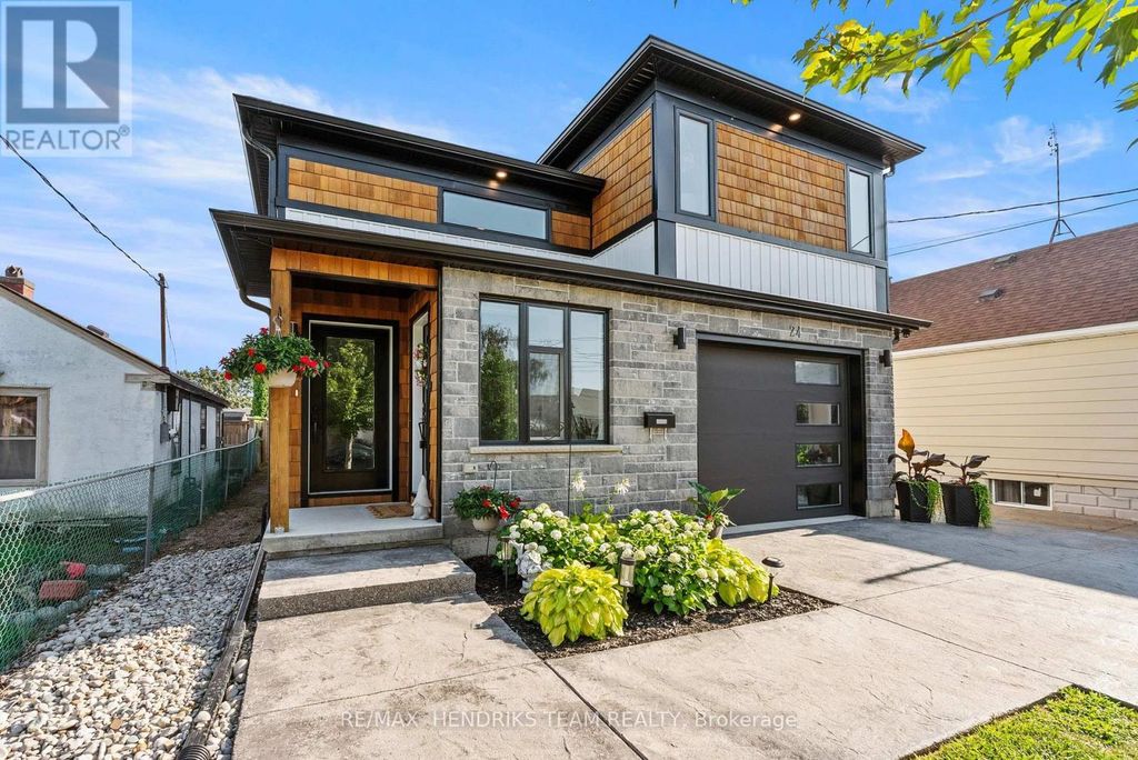 24 Prospect Avenue, St. Catharines (facer)