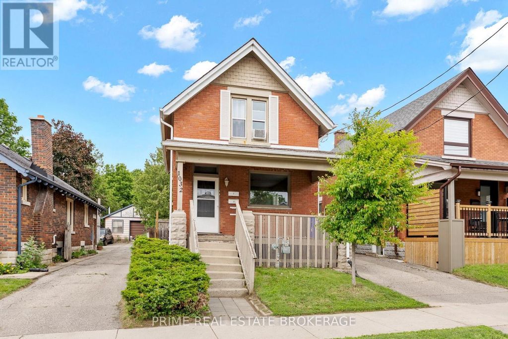 1032 Trafalgar Street, London East (east M)