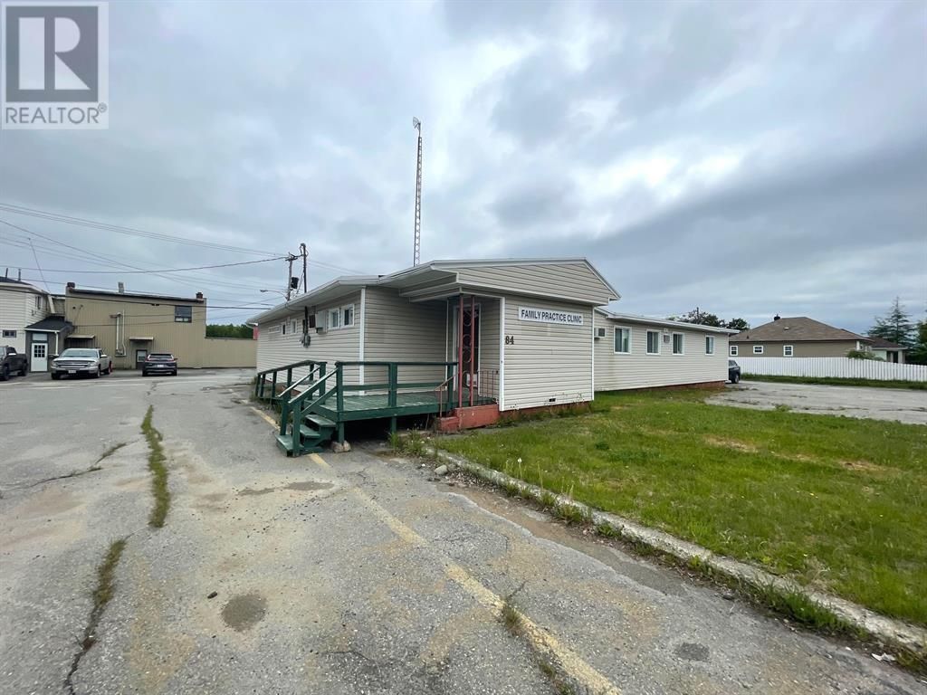 84 Memorial Avenue, Grand Falls-Windsor