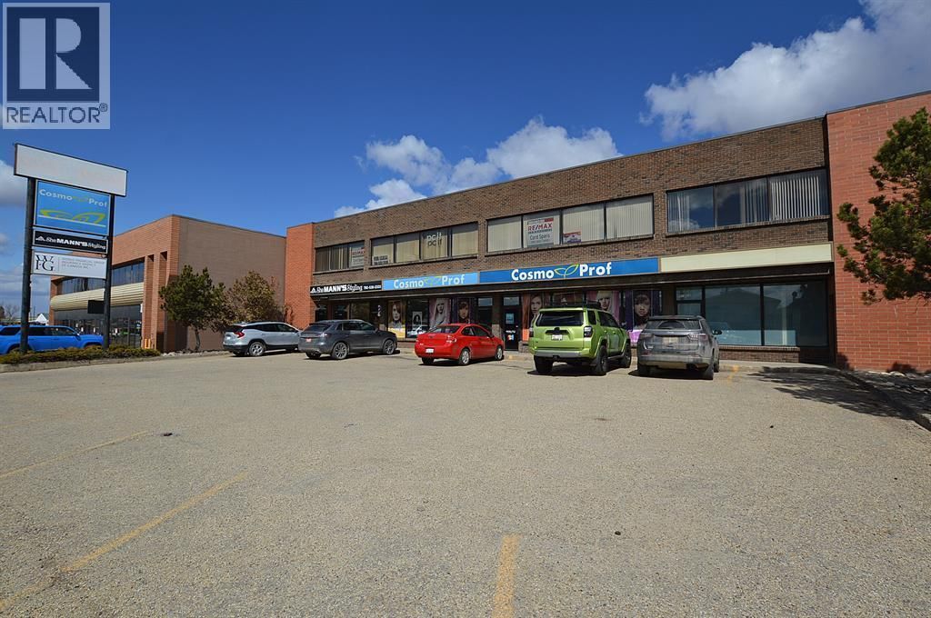 205, 9914 109 Avenue, Grande Prairie
