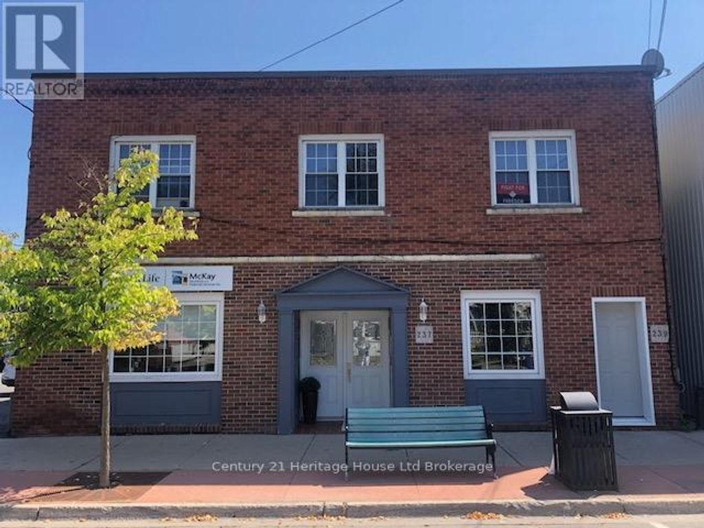 239-237 Main St. Of Delhi Street, Norfolk (delhi)