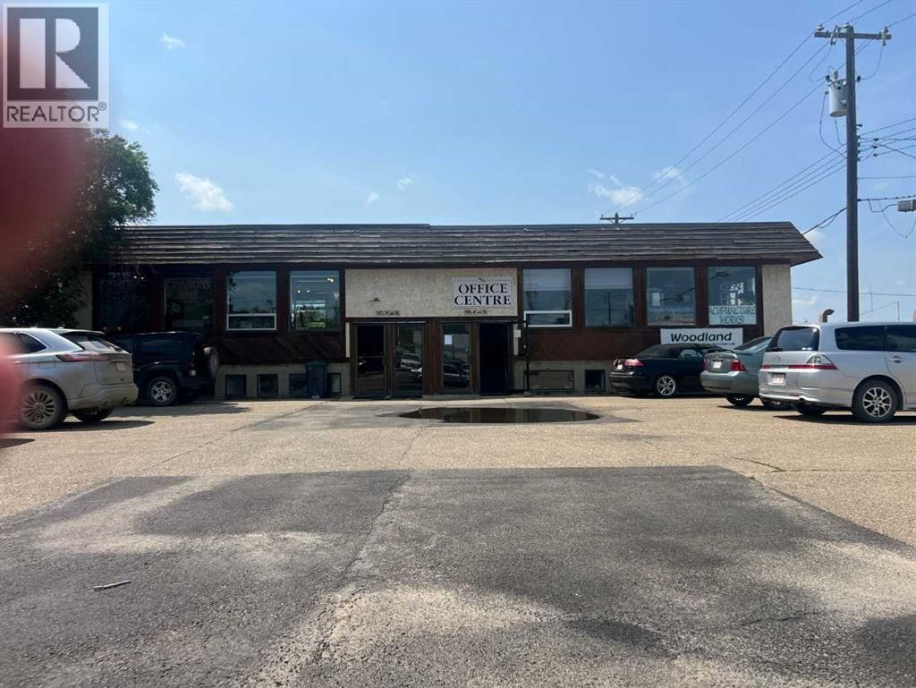 115 & 117 4 Th Avenue S, Three Hills