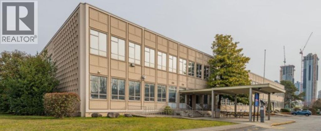 110 2250 Boundary Road, Burnaby