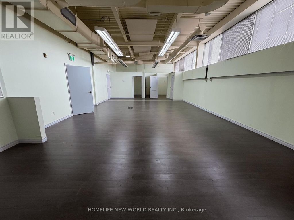 203 - 41 Metropolitan Road, Toronto (wexford-Maryvale)