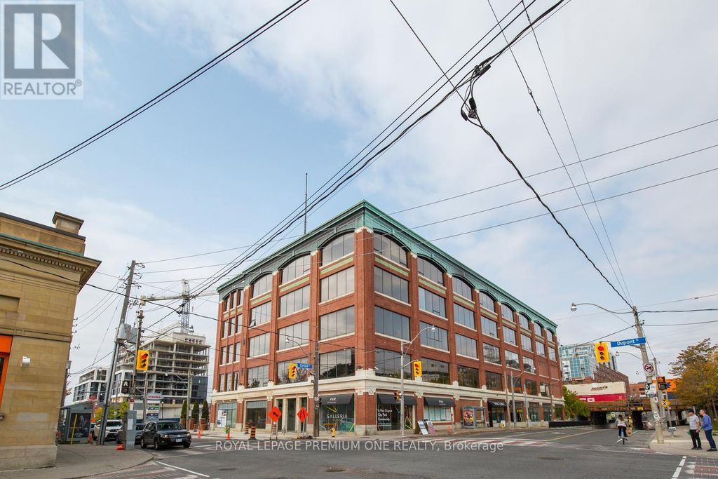 403 - 672 Dupont Street, Toronto (dovercourt-Wallace Emerson-Junction)