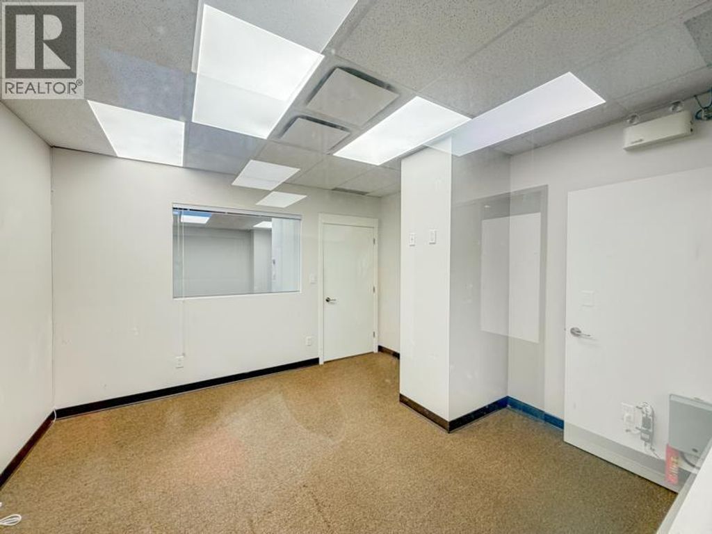 722 & 726 550 W Broadway, Vancouver