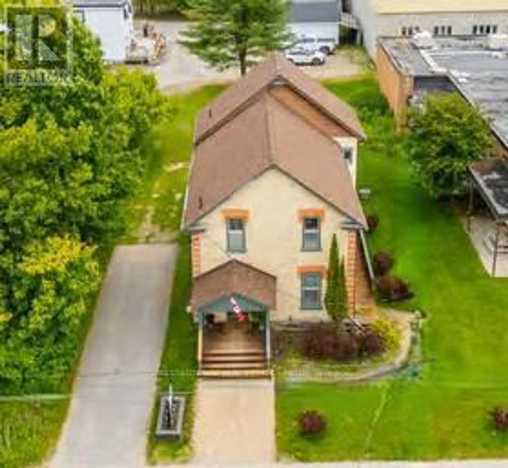 238 Highland Street, Dysart Et Al (dysart)