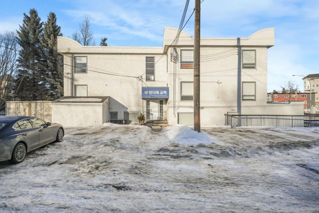 8711 82 Avenue Nw, Edmonton