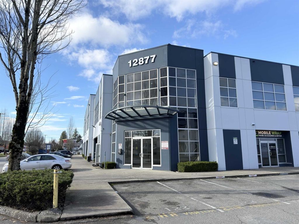 217 12877 76 Avenue, Surrey