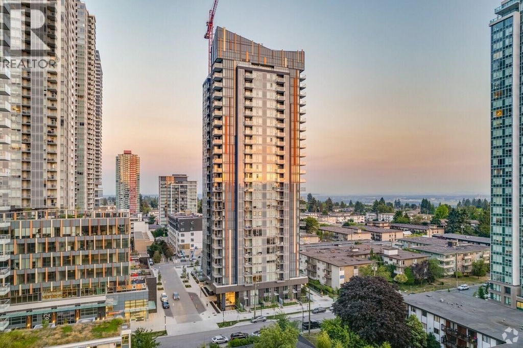 621 6378 Silver Avenue, Burnaby