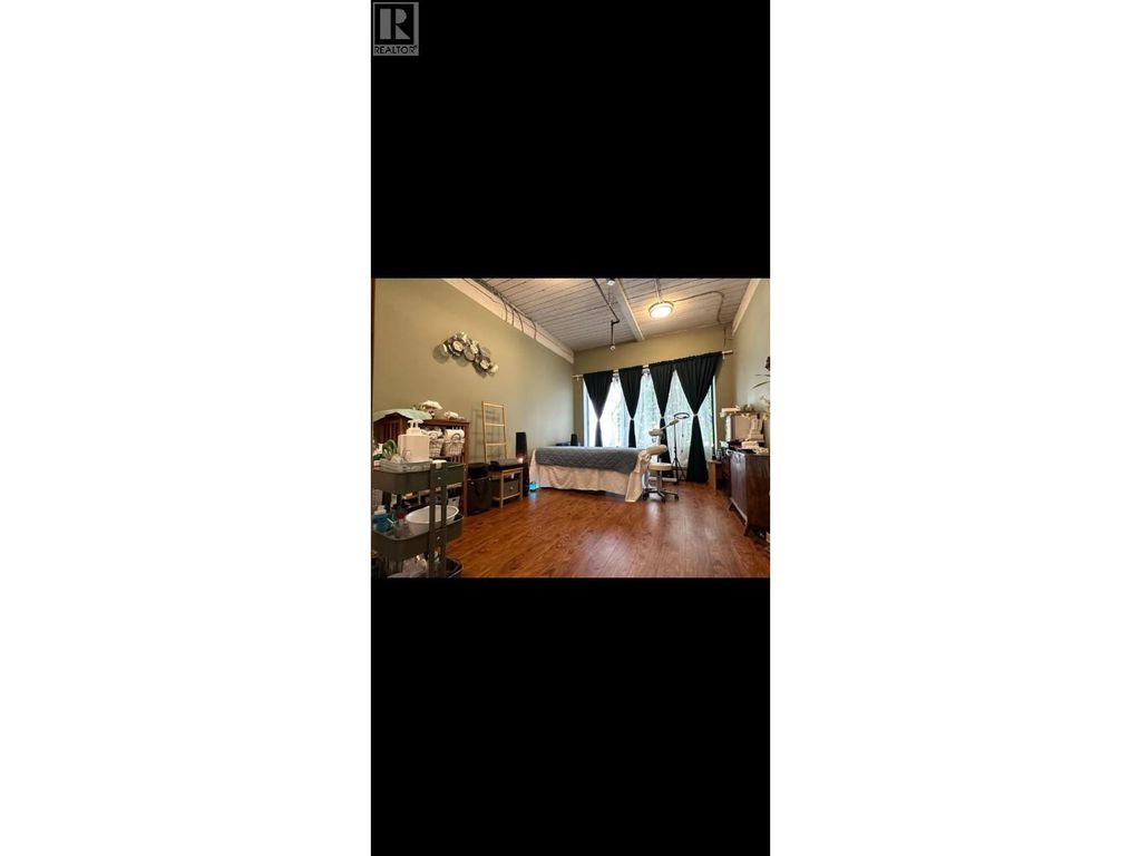 105 1020 Mainland Street, Vancouver
