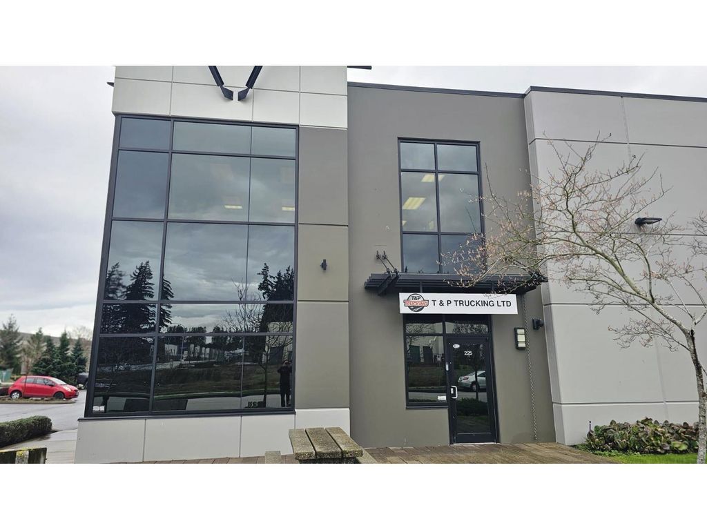225 19055 34a Avenue, Surrey