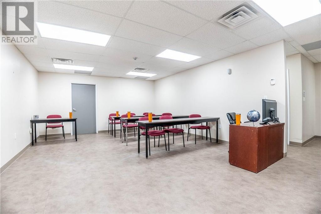 435 Notre Dame Avenue Unit# Unit 001f, Sudbury