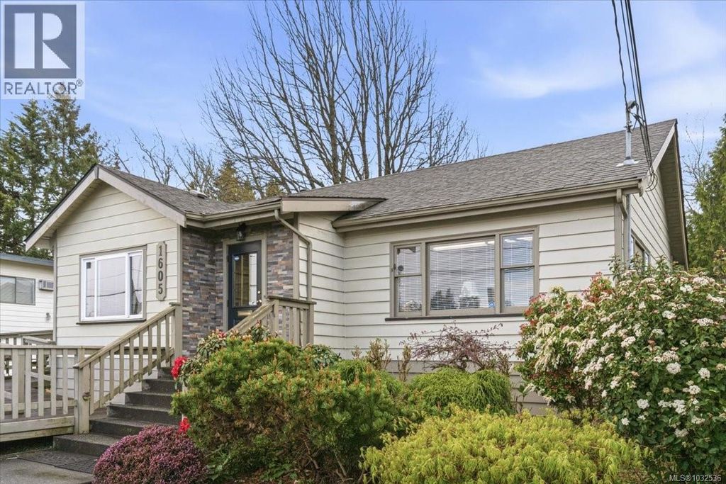 1605 Bowen Rd, Nanaimo